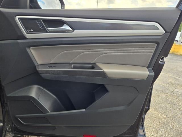used 2022 Volkswagen Atlas car, priced at $30,500