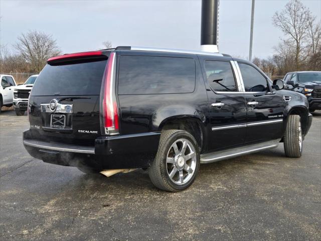 used 2009 Cadillac Escalade ESV car, priced at $10,700