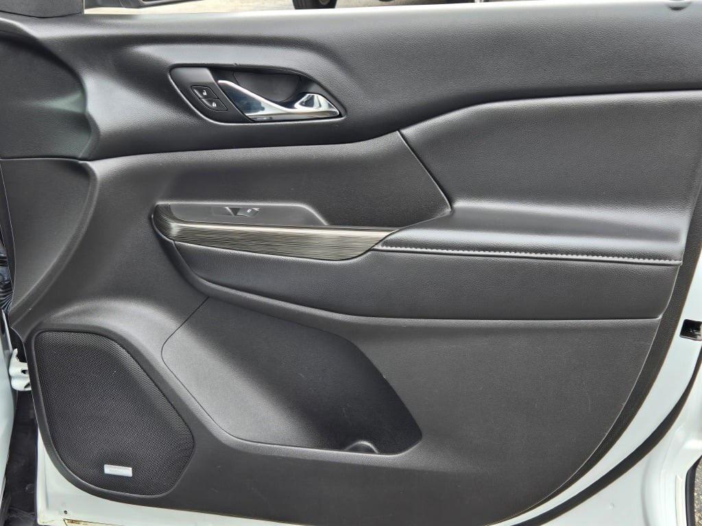 used 2018 GMC Acadia car, priced at $16,950