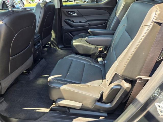 used 2020 Chevrolet Traverse car, priced at $25,850