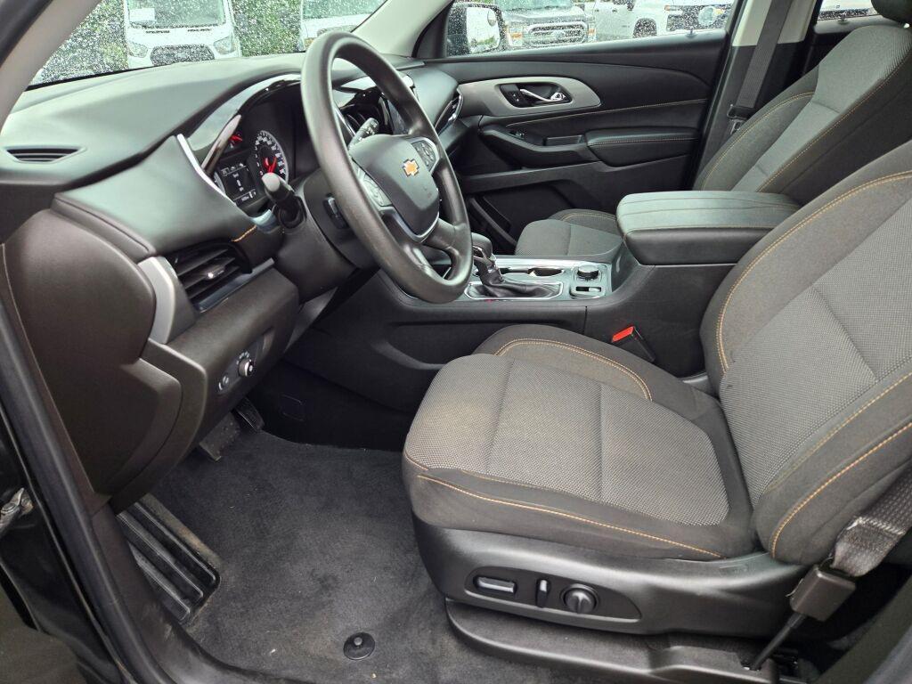 used 2021 Chevrolet Traverse car, priced at $22,850
