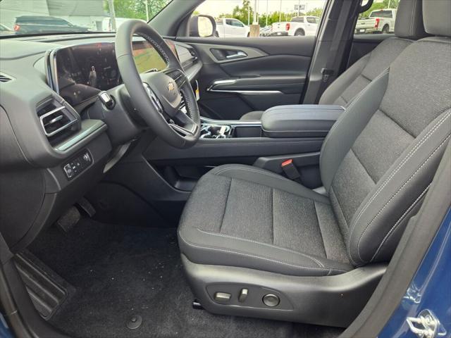 new 2025 Chevrolet Traverse car, priced at $41,695