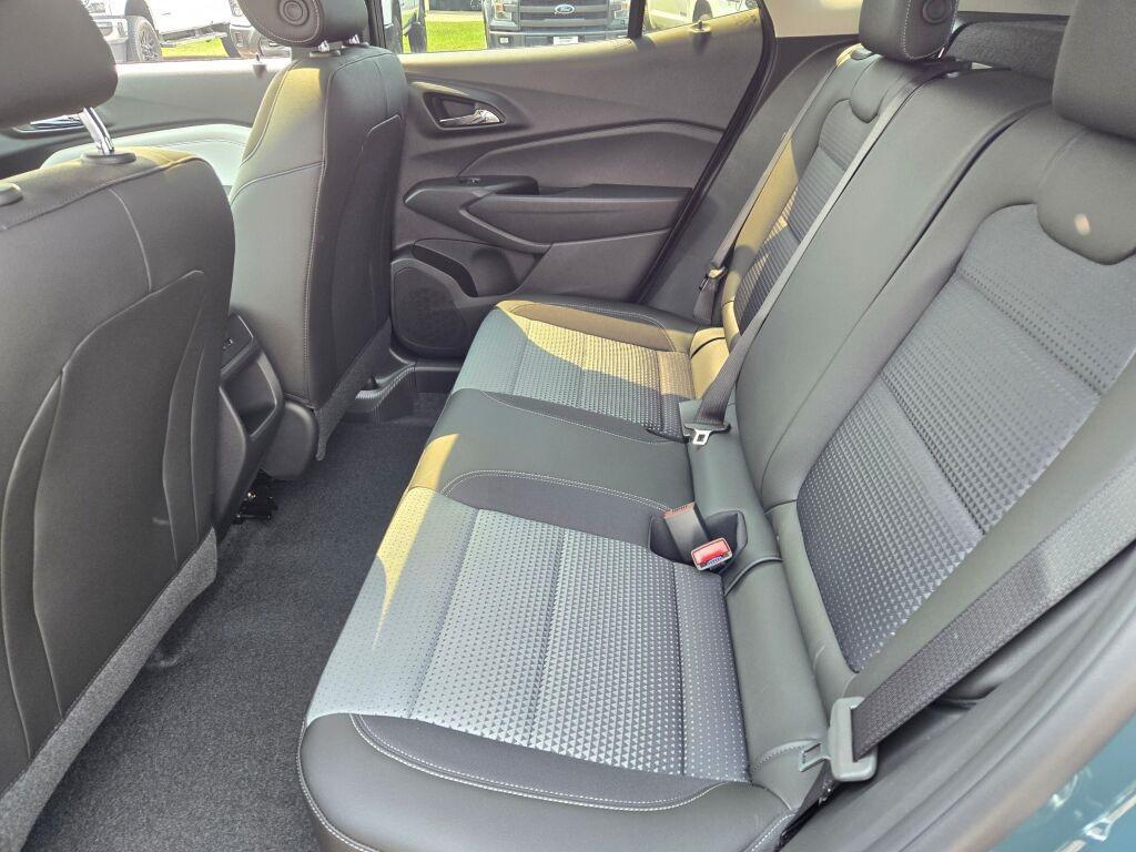 new 2025 Chevrolet Trax car, priced at $24,860