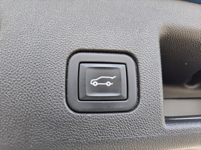 used 2022 Chevrolet Equinox car, priced at $23,850
