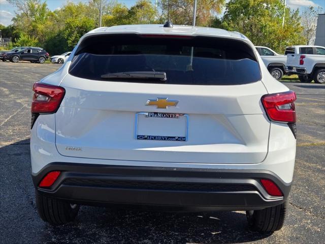 new 2025 Chevrolet Trax car, priced at $22,490