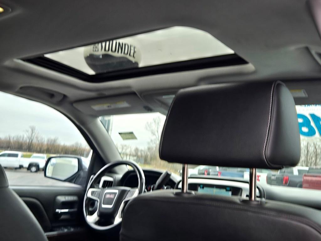 used 2018 GMC Sierra 1500 car, priced at $30,825