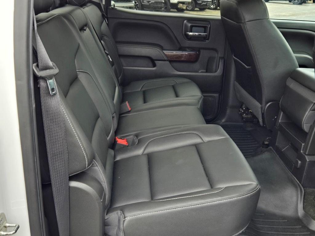 used 2018 GMC Sierra 1500 car, priced at $30,825