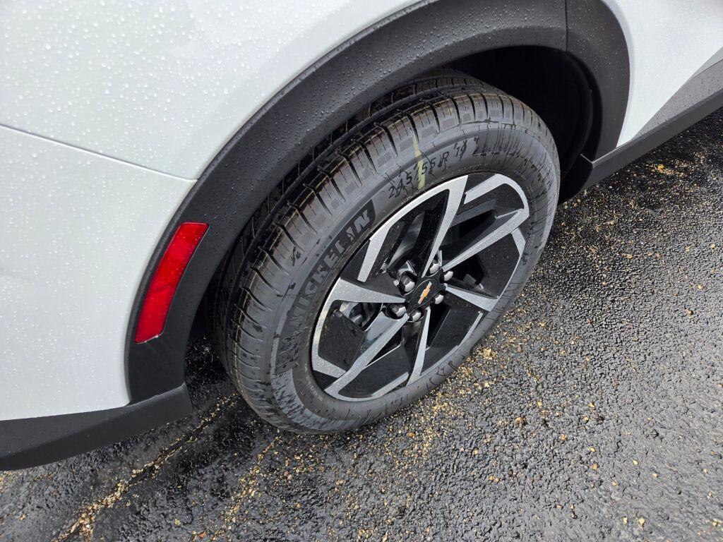 new 2026 Chevrolet Equinox EV car, priced at $40,965