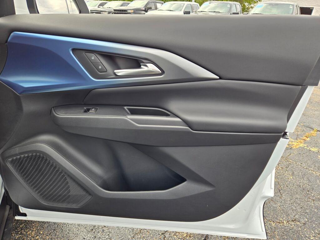 new 2026 Chevrolet Equinox EV car, priced at $40,965