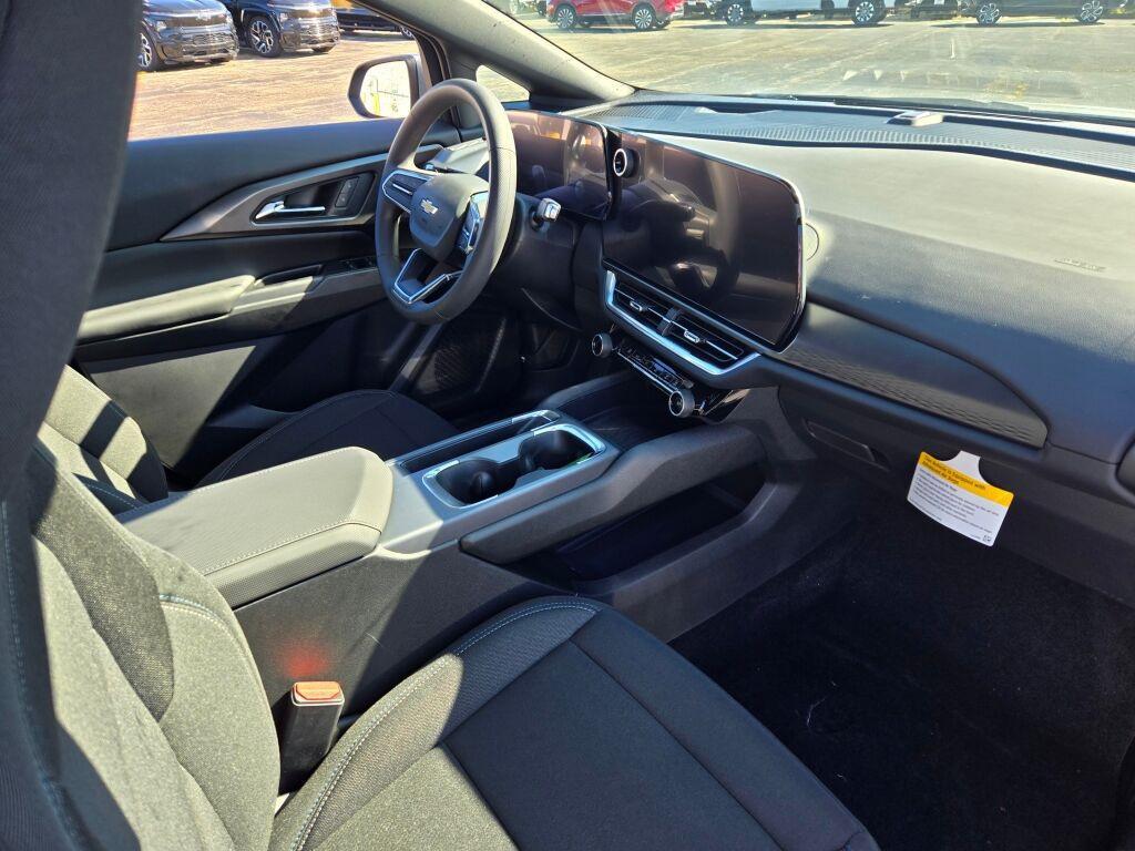 new 2026 Chevrolet Equinox EV car, priced at $35,770