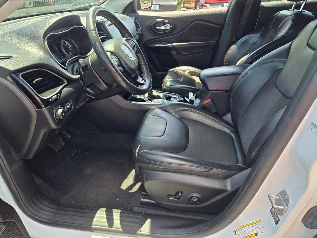 used 2021 Jeep Cherokee car, priced at $18,950