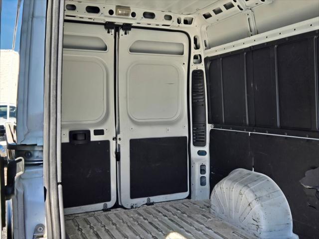 used 2023 Ram ProMaster 2500 car, priced at $29,300