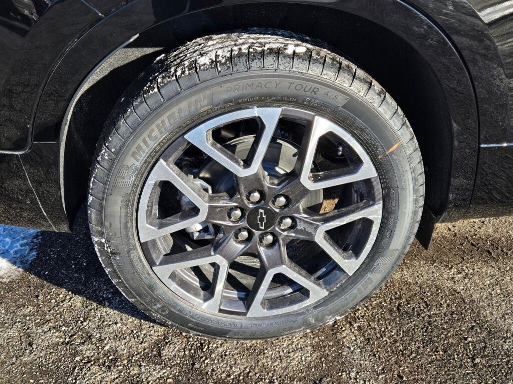 new 2025 Chevrolet Blazer car, priced at $41,462
