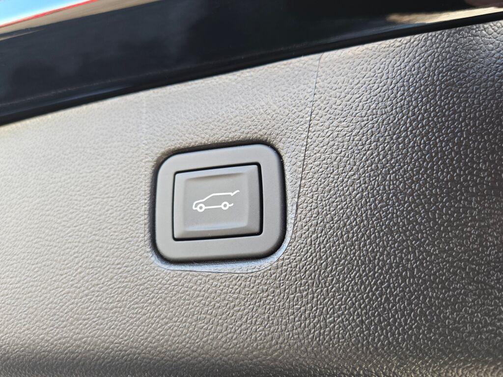 new 2025 Chevrolet Blazer car, priced at $41,462