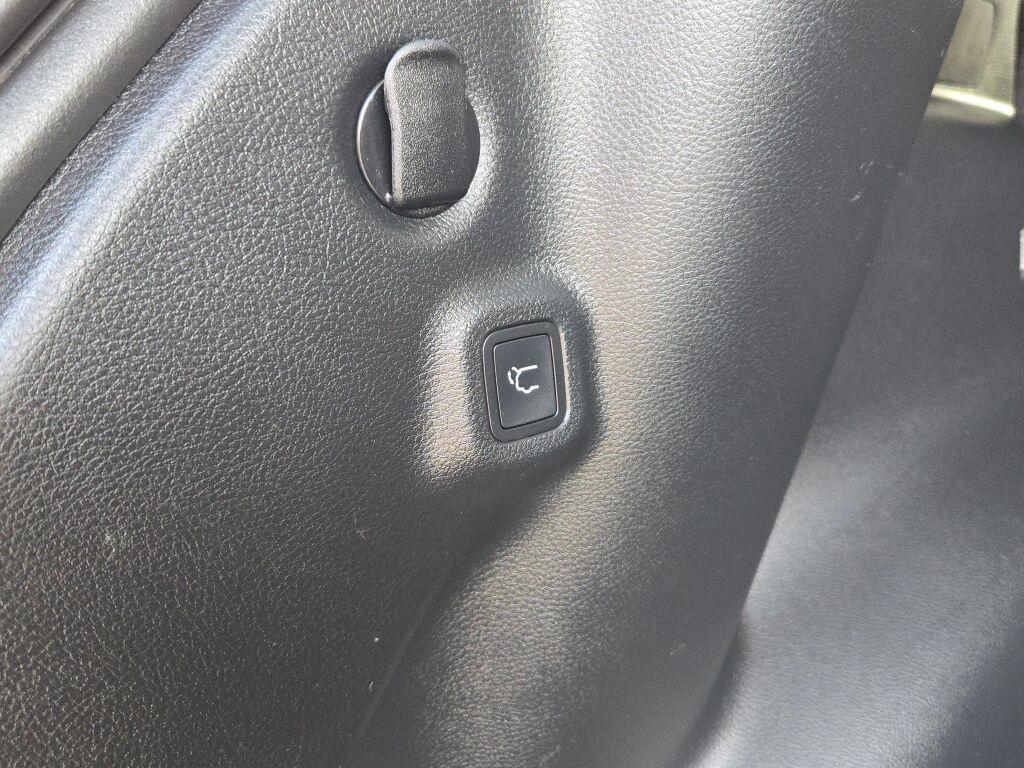 used 2020 Jeep Compass car, priced at $19,550