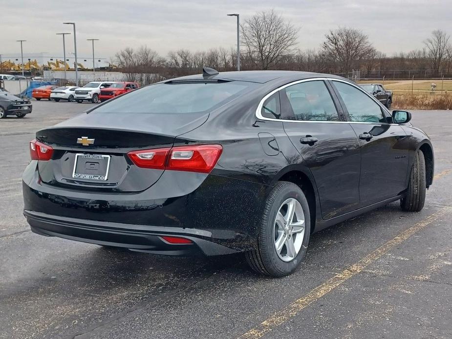 new 2024 Chevrolet Malibu car, priced at $26,920