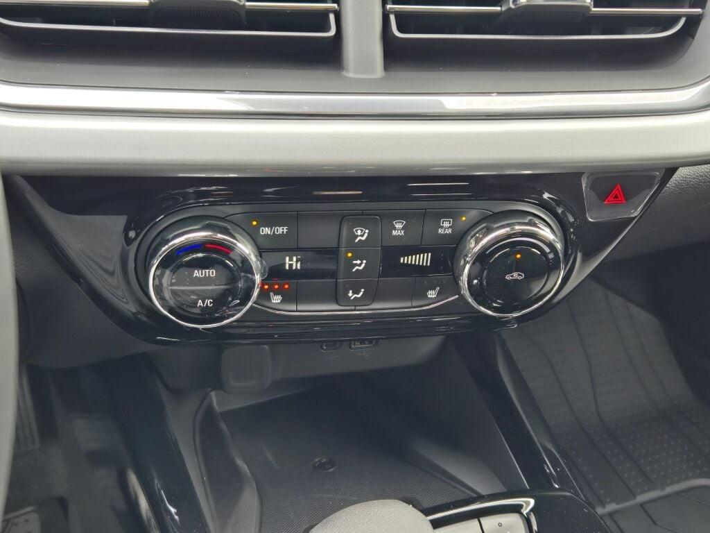 new 2026 Chevrolet Trax car