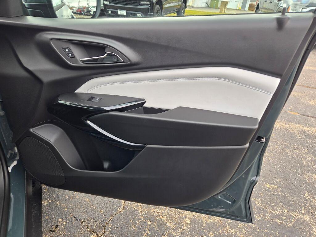 new 2026 Chevrolet Trax car