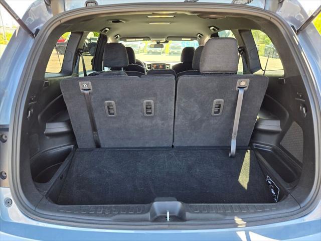 used 2022 Honda Pilot car, priced at $30,550