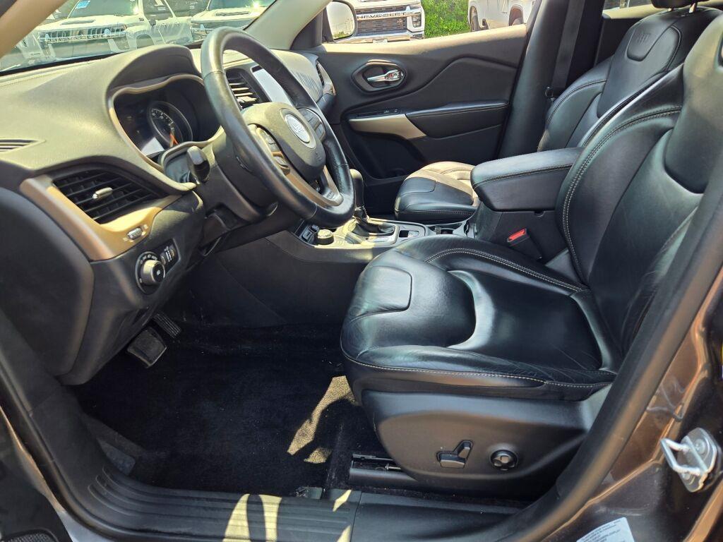 used 2017 Jeep Cherokee car, priced at $13,850