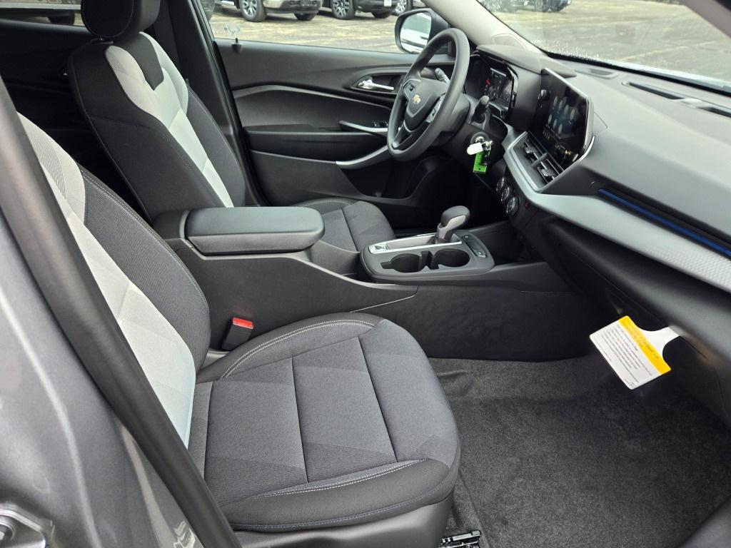 new 2026 Chevrolet Trax car, priced at $21,845