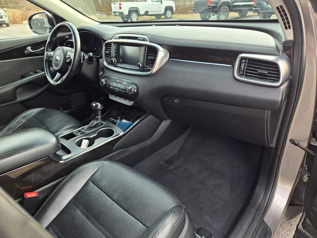 used 2017 Kia Sorento car, priced at $11,900