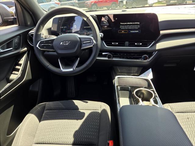 new 2025 Chevrolet Equinox car, priced at $30,014