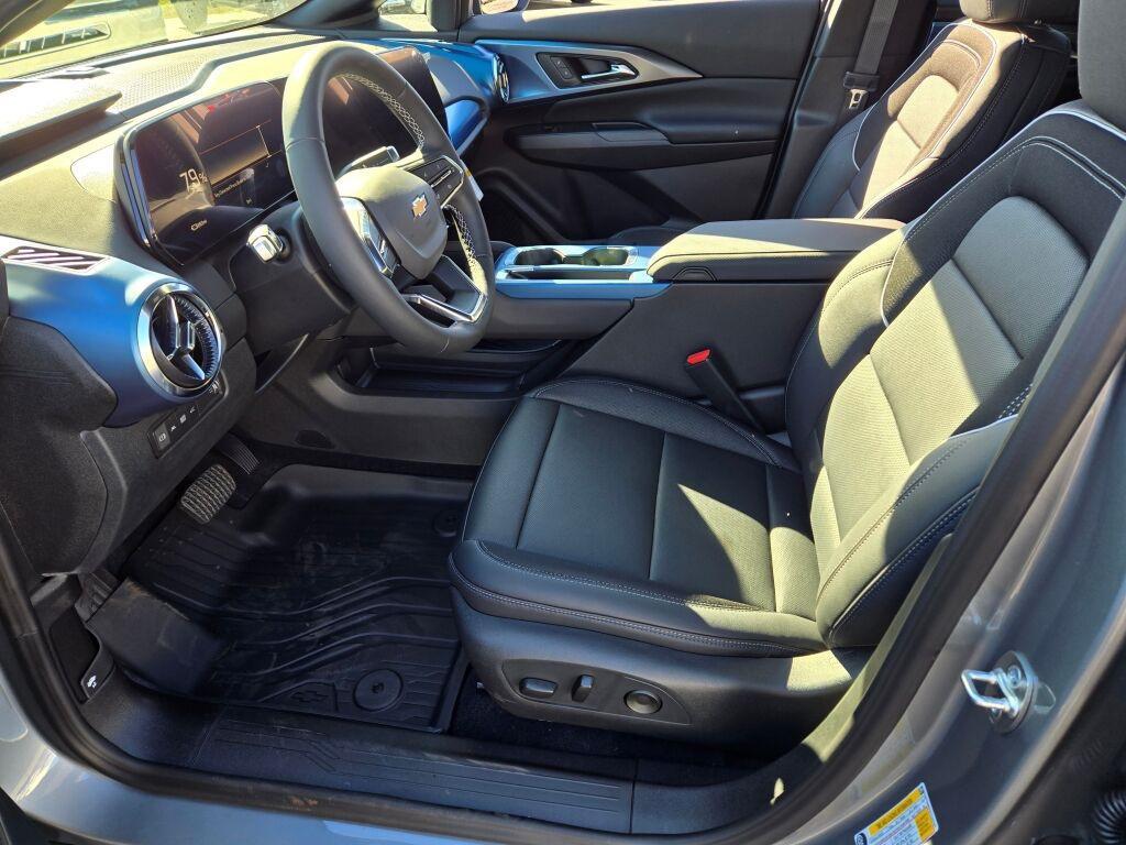 new 2026 Chevrolet Equinox EV car, priced at $44,065