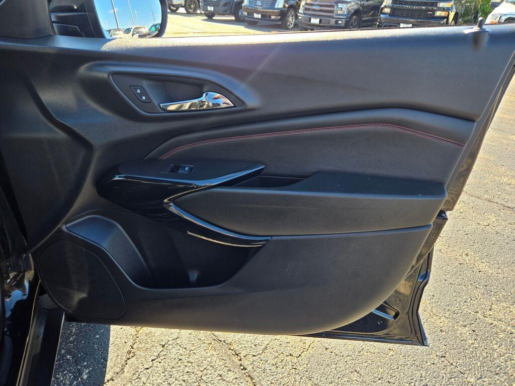 used 2025 Chevrolet Trax car, priced at $24,700