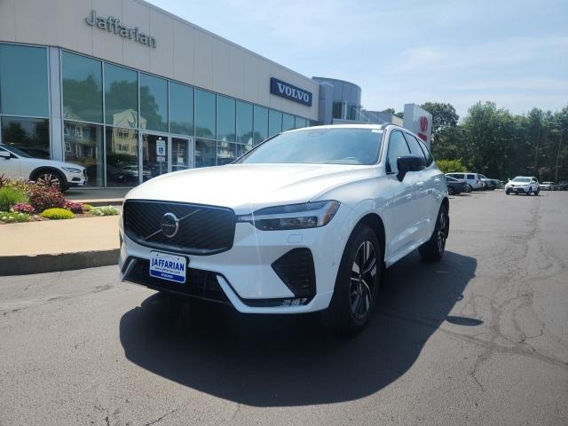 new 2026 Volvo XC60 car, priced at $58,435