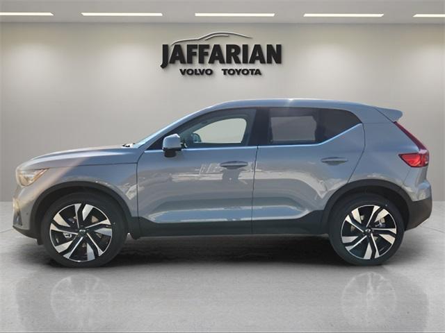 new 2025 Volvo XC40 car, priced at $51,785