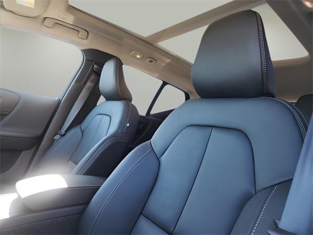 new 2025 Volvo XC40 car, priced at $51,785
