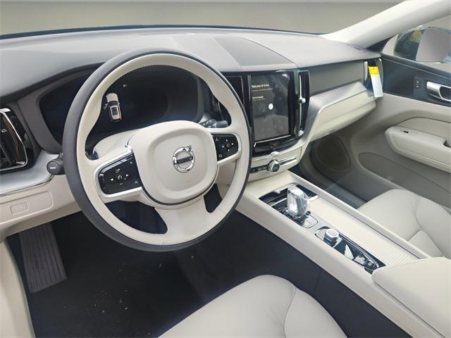 new 2025 Volvo XC60 car, priced at $51,115