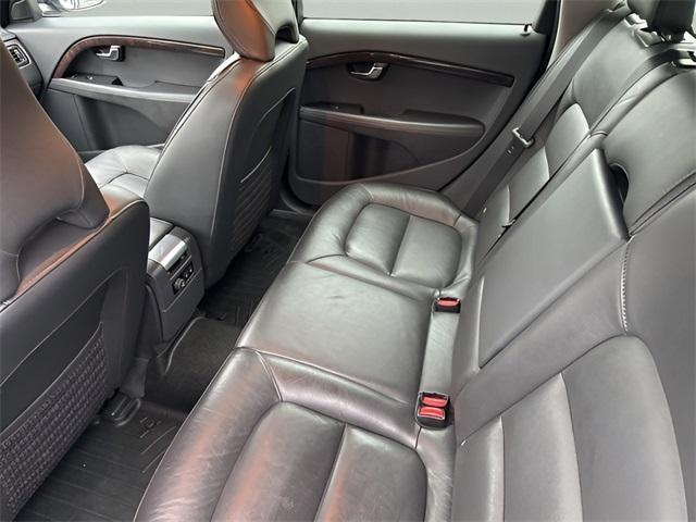 used 2016 Volvo XC70 car, priced at $14,500