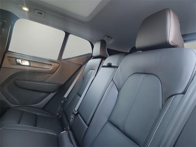 new 2025 Volvo XC40 car, priced at $49,790