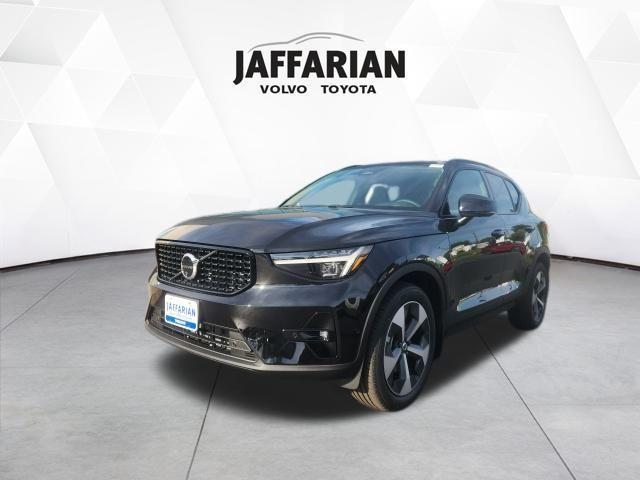 new 2026 Volvo XC40 car, priced at $50,385