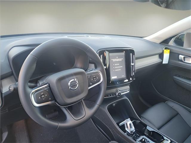 new 2025 Volvo XC40 car, priced at $49,790