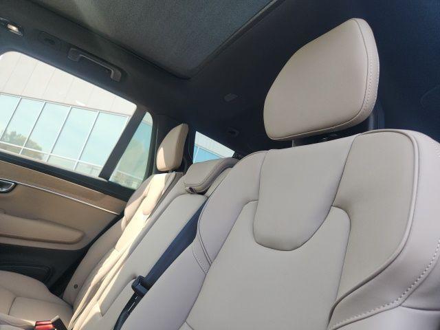 new 2026 Volvo XC90 car, priced at $73,995