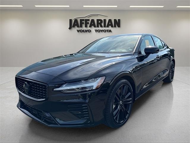 used 2024 Volvo S60 Recharge Plug-In Hybrid car, priced at $45,500