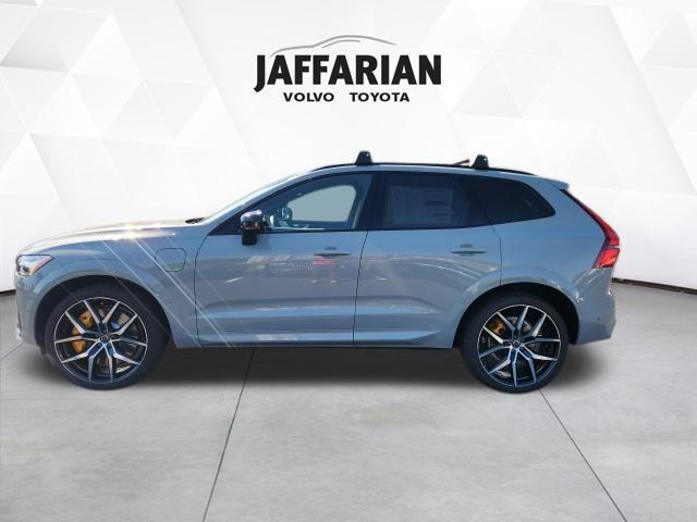 new 2026 Volvo XC60 Plug-In Hybrid car, priced at $85,065
