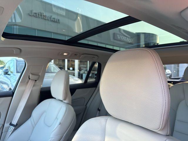 used 2023 Volvo V60 Cross Country car, priced at $40,288