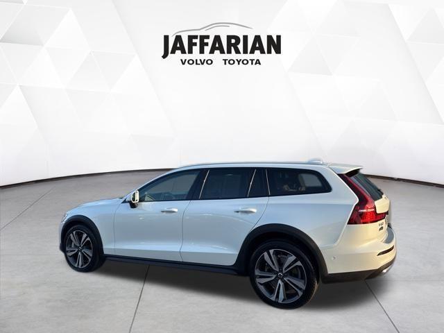 used 2023 Volvo V60 Cross Country car, priced at $40,288