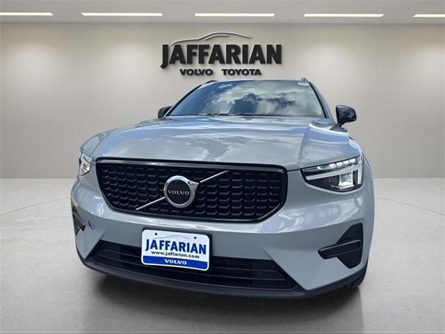 used 2024 Volvo XC40 car, priced at $35,150