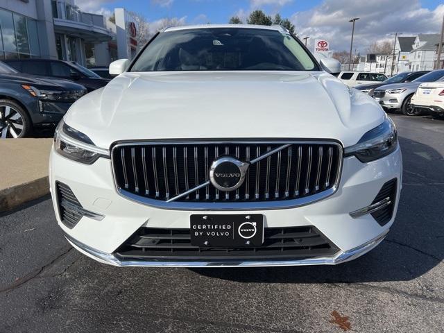 used 2022 Volvo XC60 car, priced at $39,989