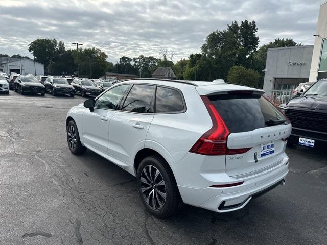 new 2025 Volvo XC60 car, priced at $51,860