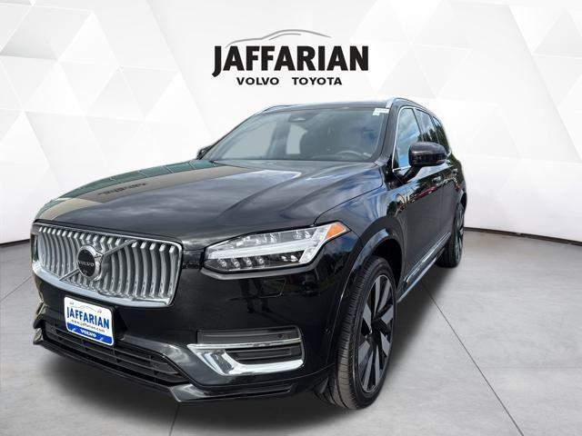 used 2023 Volvo XC90 Recharge Plug-In Hybrid car, priced at $49,991