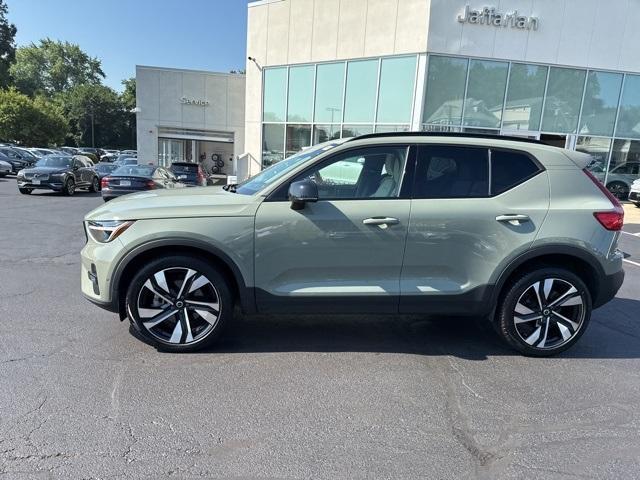 used 2024 Volvo XC40 car, priced at $38,645
