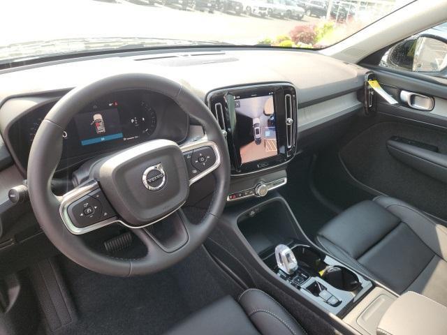 new 2026 Volvo XC40 car, priced at $51,850