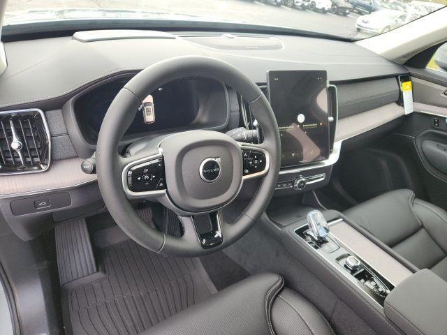 new 2026 Volvo XC90 car, priced at $75,155