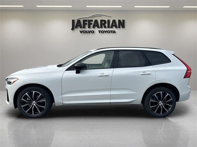 new 2025 Volvo XC60 car, priced at $57,310